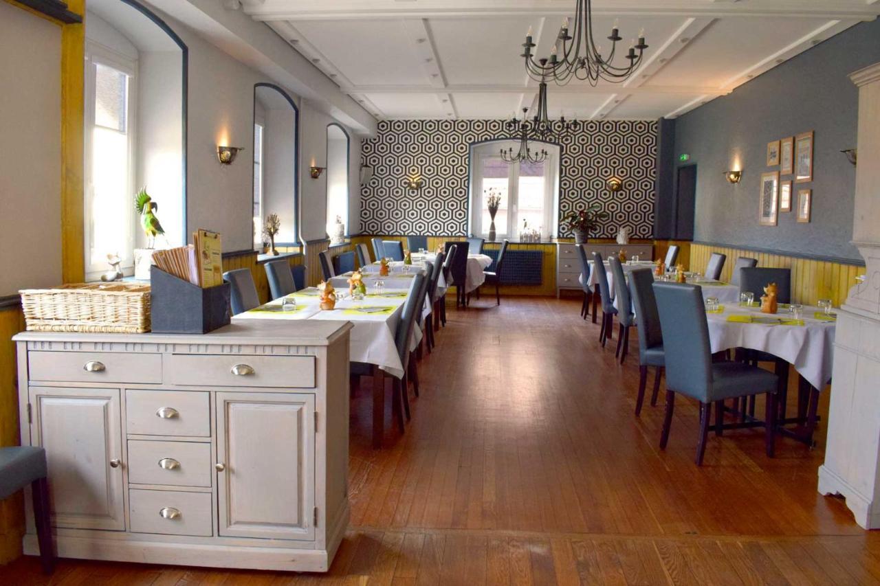 Le Rendez-Vous Des Copains Hotell Logelheim Exteriör bild