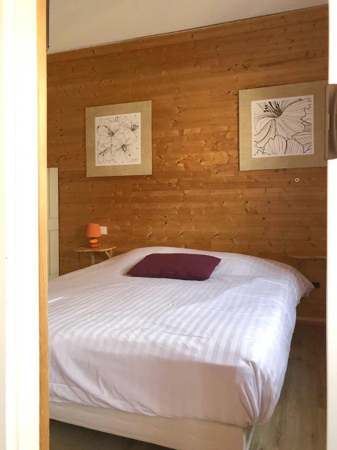 Le Rendez-Vous Des Copains Hotell Logelheim Exteriör bild